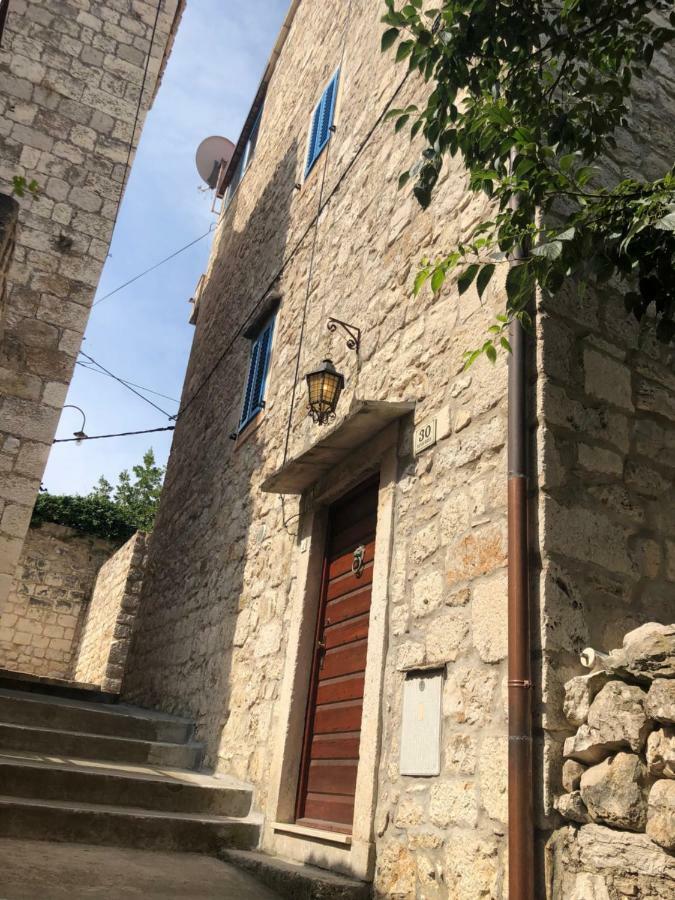 Hvar Old Dalmatian House Junior Suite - Deck 2 Hvar Town Buitenkant foto